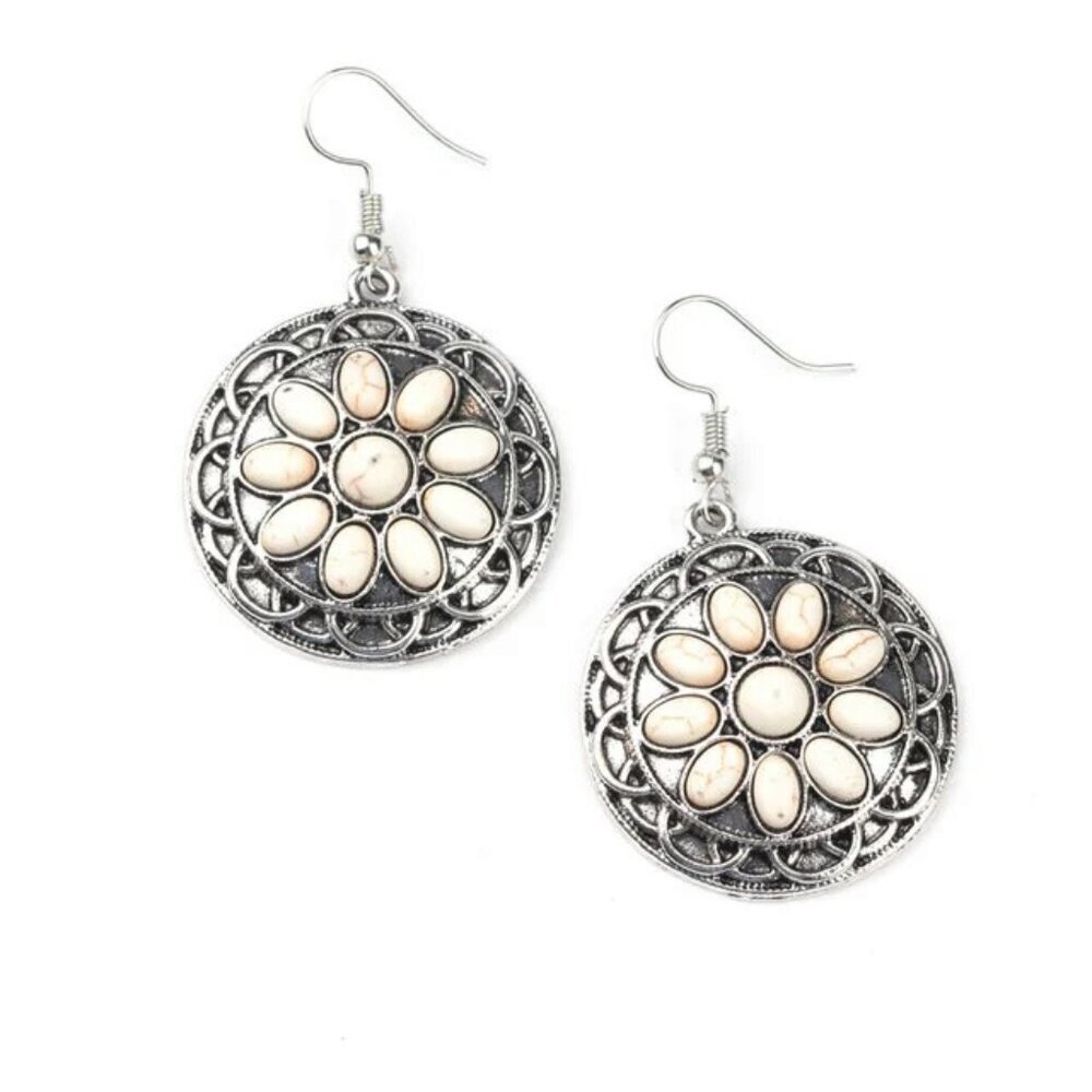 Paparazzi Jewelry Accessories - Mesa Oasis - White Earrings - Vintage - Picture 4 of 4